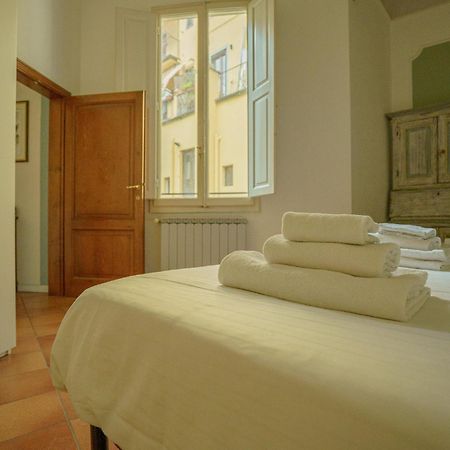 Tranquil Suite Near Museums And Train Station Florence Exterior photo