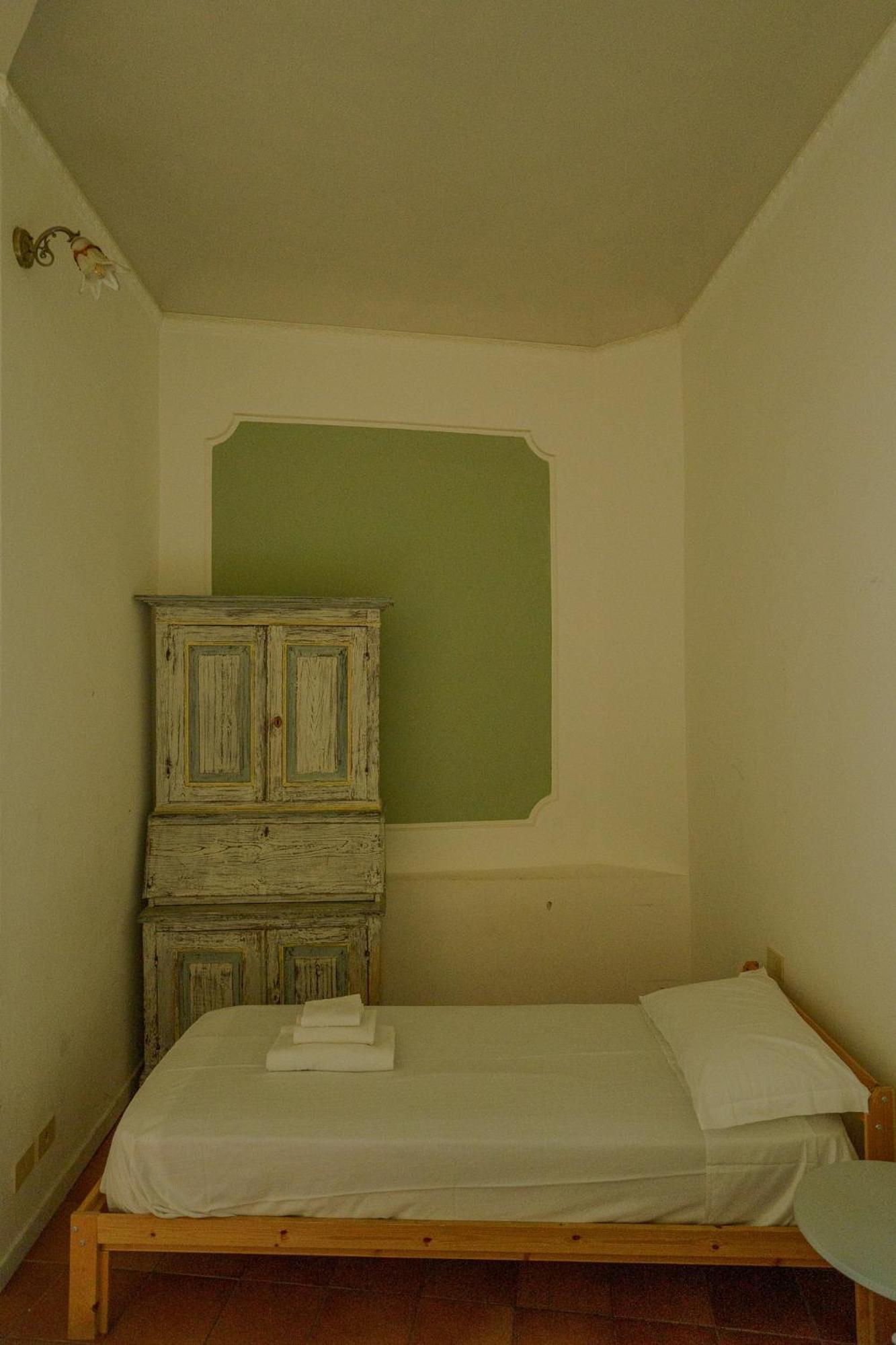 Tranquil Suite Near Museums And Train Station Florence Exterior photo